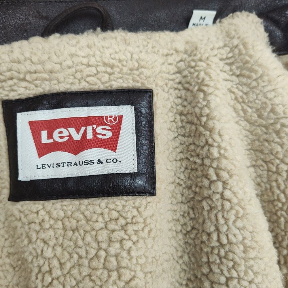 Levi's faux leather men's full-zip bomber jacket, medium, brown, faux fur trim - Picture 10 of 10